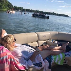 Meet your Posher, Diane